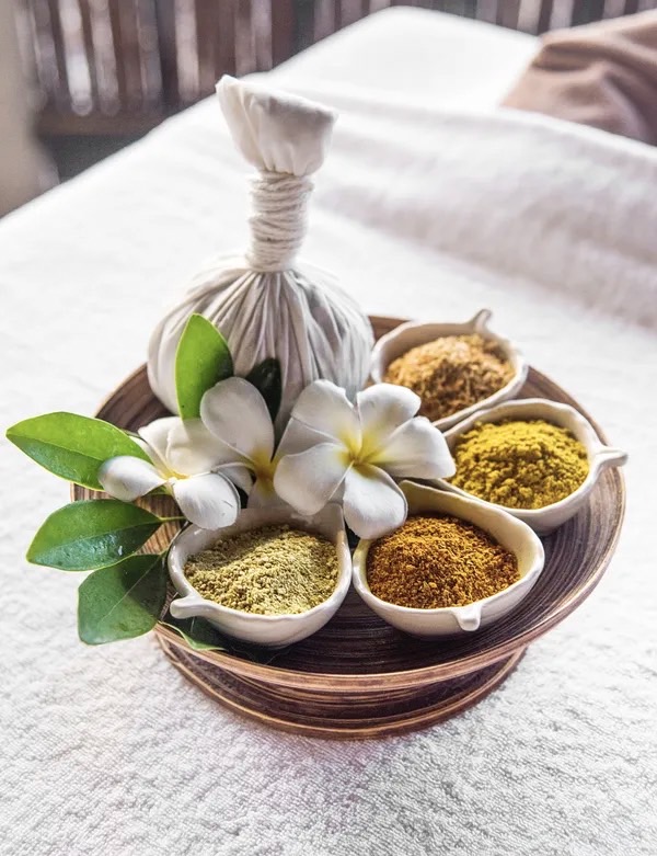 Professional Wellness: How to Prepare for Your Home Massage Ritual